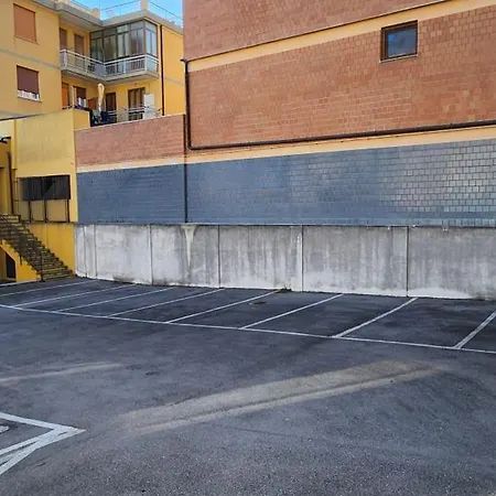 100 Meters From The Sea, Free Parking, Wifi *