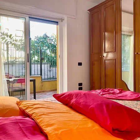 100 Meters From The Sea, Free Parking, Wifi