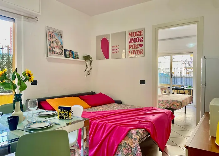 100 Meters From The Sea, Free Parking, Wifi Appartement *