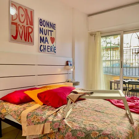 100 Meters From The Sea, Free Parking, Wifi 세리알레