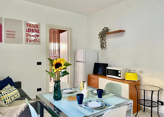 100 Meters From The Sea, Free Parking, Wifi *